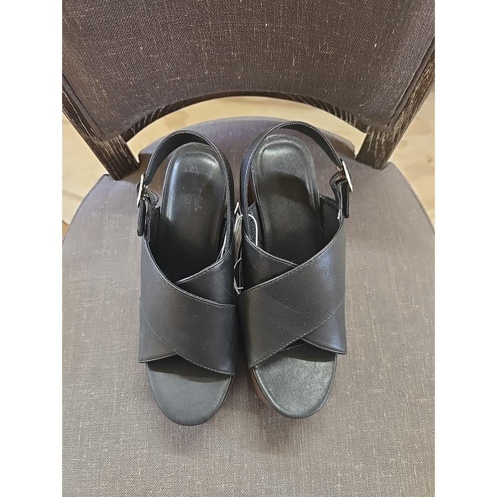 Women's Naomi Wood Wedge Heels with Memory Foam Insole - Universal Thread Size 7